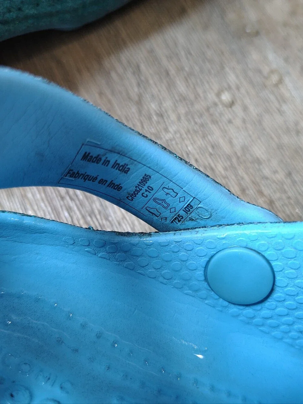 Crocs Classic Glitter Clogs Teal Blue Slip On Shoes Toddler Size 10